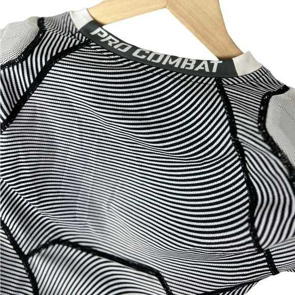 Nike • Pro Combat Padded Compression Shirt - Picture 7 of 11